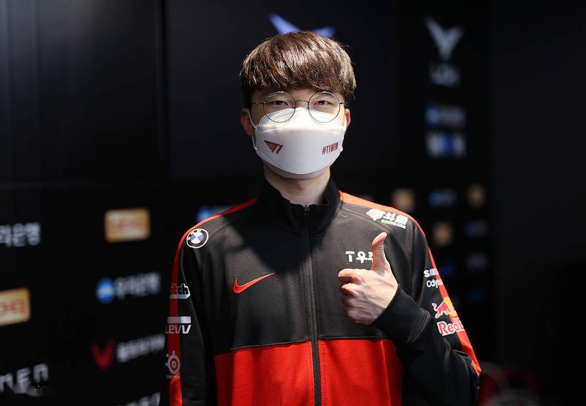 KAIYUN- lol塞恩表情包 