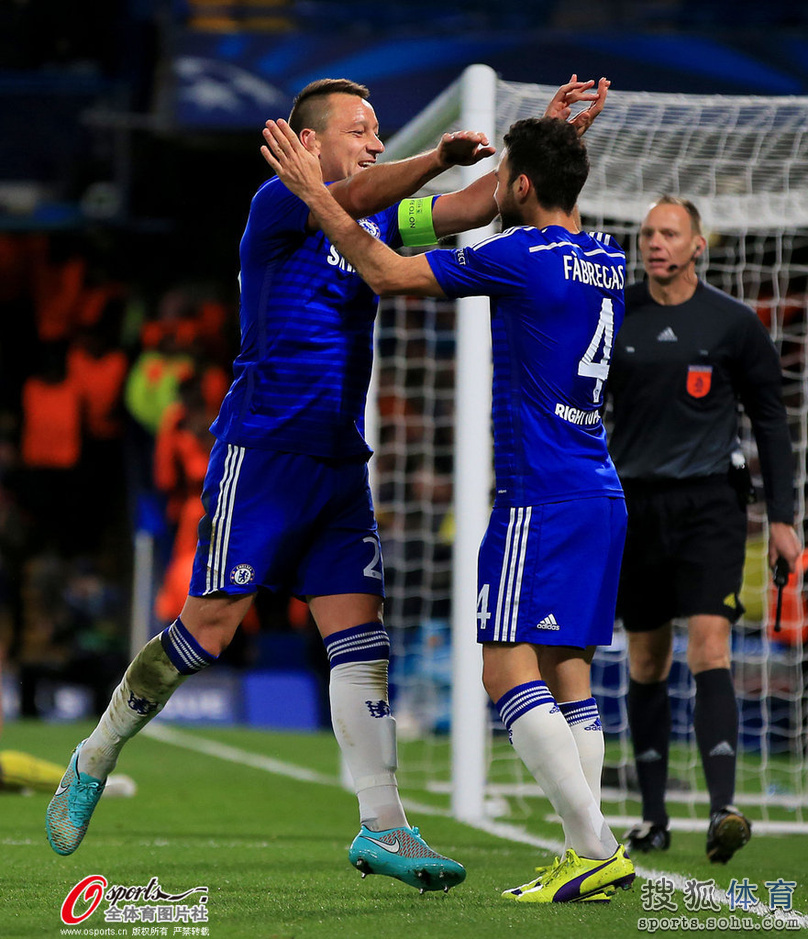 开云-包含德罗巴回归赛场,惊险取胜首场状态亮眼,巴黎圣日耳曼观众沸腾!的词条